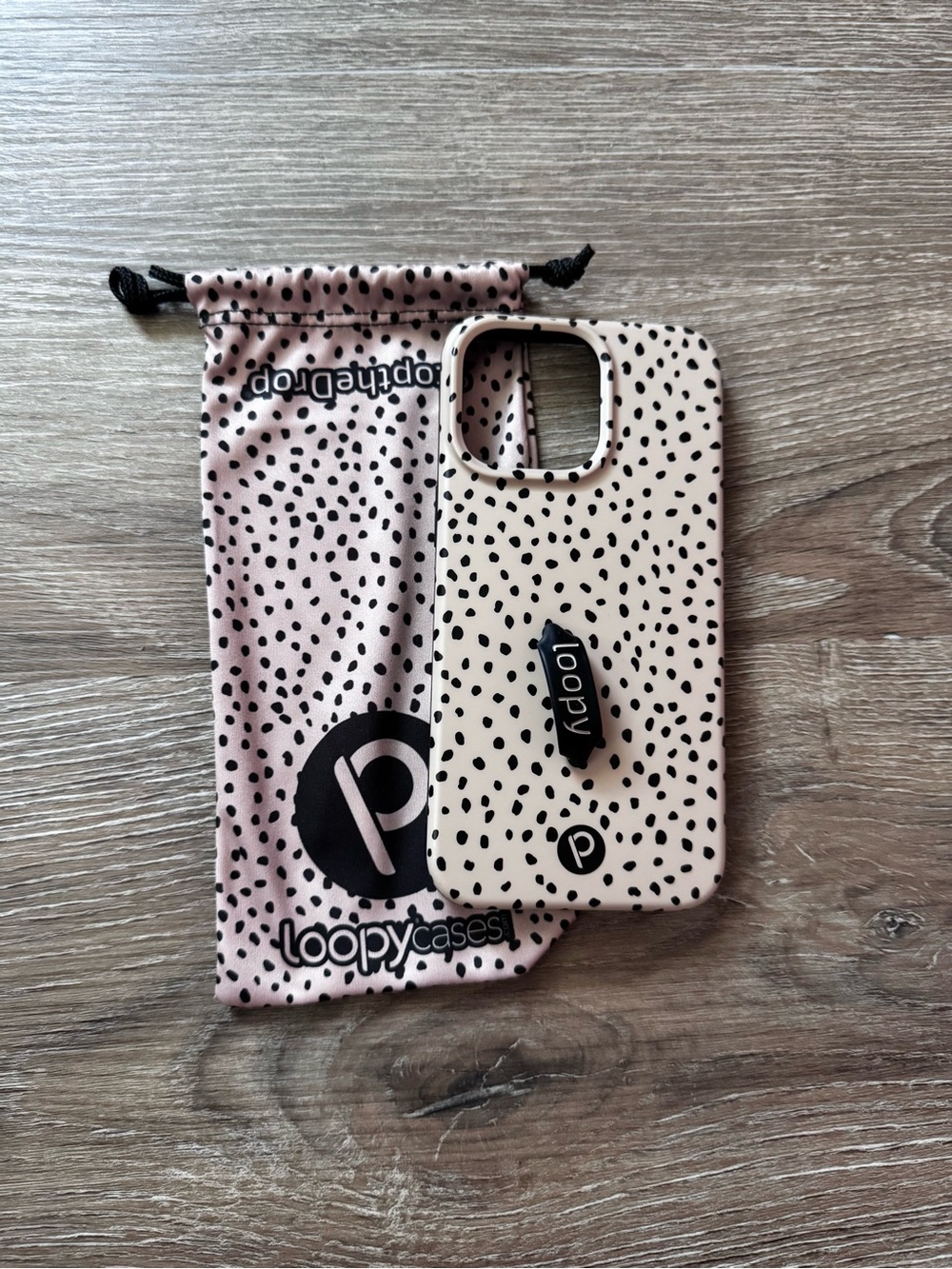 iPhone 15 Pro Max Loopy Case